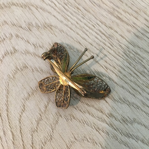 • VTG Butterfly Brooch • - Picture 4 of 8